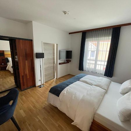 Seehotel Villa Linde บอดมัน-ลุดวิกส์ฮาเฟิน ภายนอก รูปภาพ